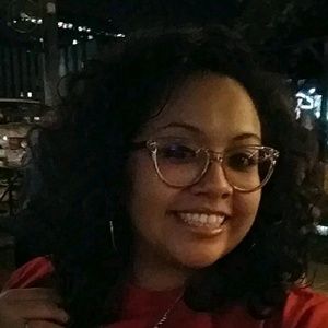 Meet your Posher, Crystal